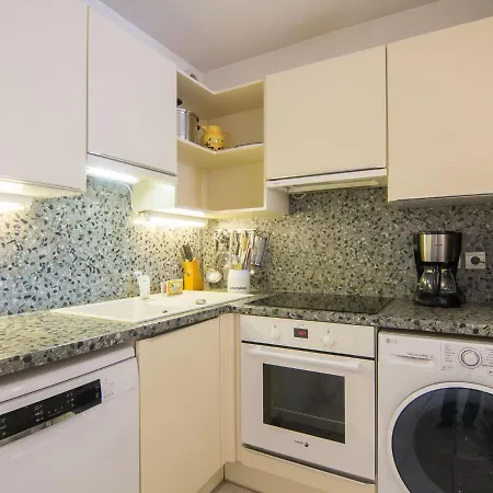 Appartement Le Magellan-2 By Interhome Saint-Raphaël