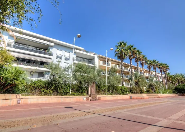 아파트 Le Magellan-2 By Interhome